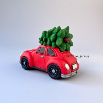Машинка с елкой 